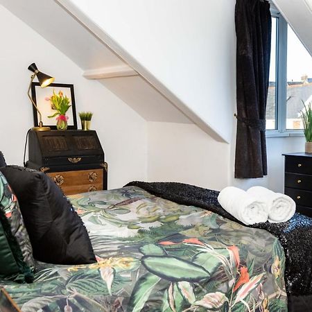 5-Bed House With Distant Sea Views In Plymouth Villa Eksteriør billede