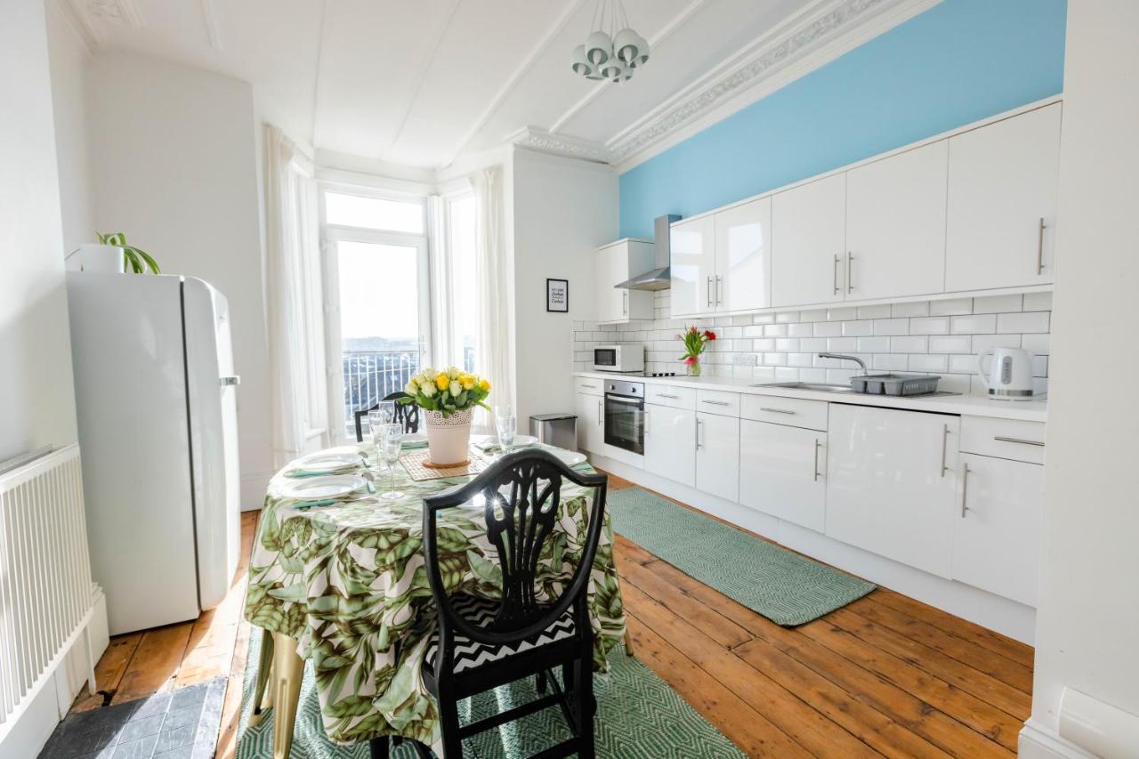 5-Bed House With Distant Sea Views In Plymouth Villa Eksteriør billede